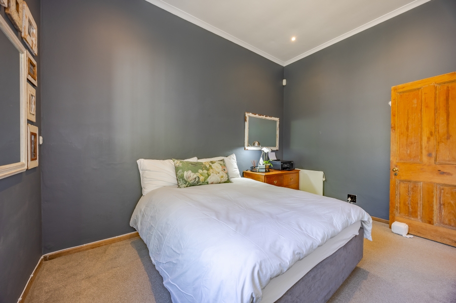 2 Bedroom Property for Sale in Harfield Village Western Cape